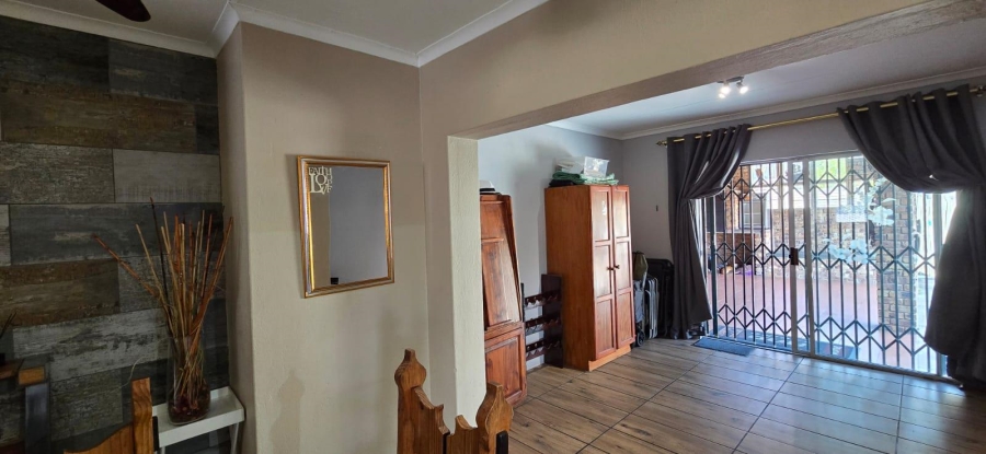 4 Bedroom Property for Sale in Nelspruit Mpumalanga