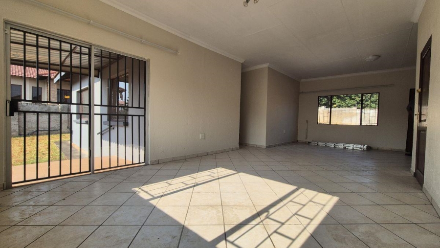To Let 3 Bedroom Property for Rent in Kingsview Mpumalanga