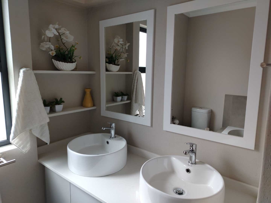 3 Bedroom Property for Sale in Stonehenge Mpumalanga