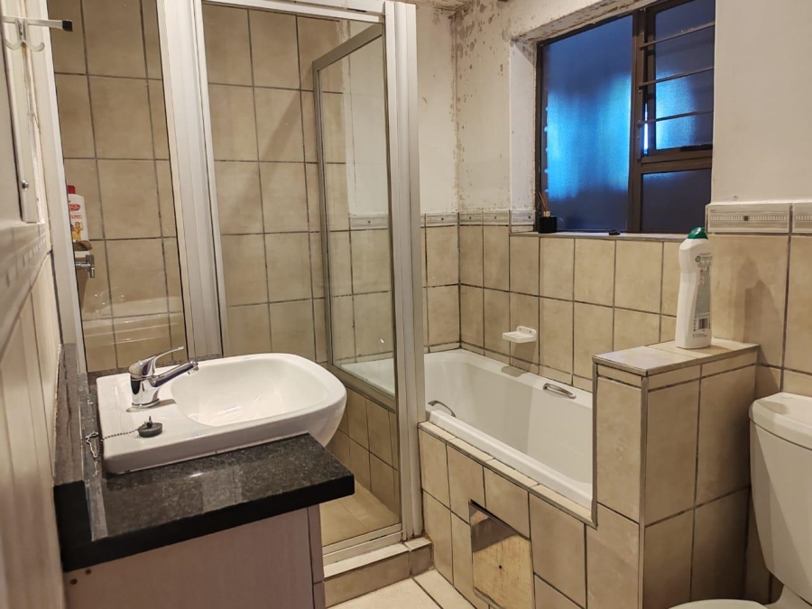 1 Bedroom Property for Sale in Nelspruit Mpumalanga