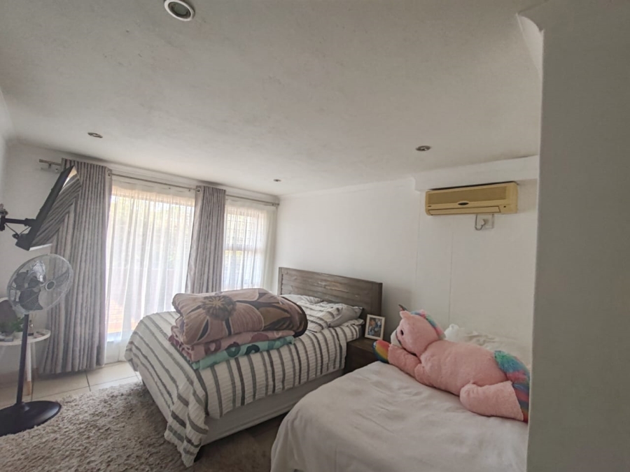 1 Bedroom Property for Sale in Nelspruit Mpumalanga