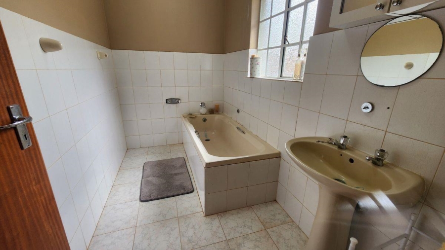 3 Bedroom Property for Sale in White River Mpumalanga