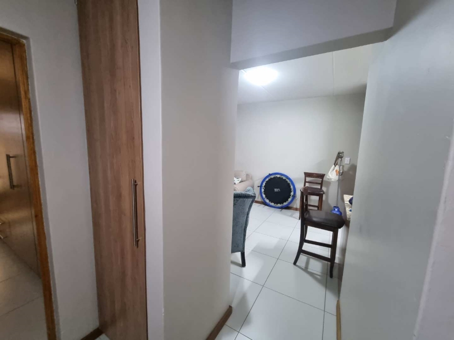 To Let 2 Bedroom Property for Rent in Sonheuwel Mpumalanga