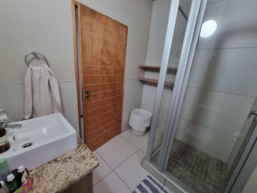 To Let 2 Bedroom Property for Rent in Sonheuwel Mpumalanga