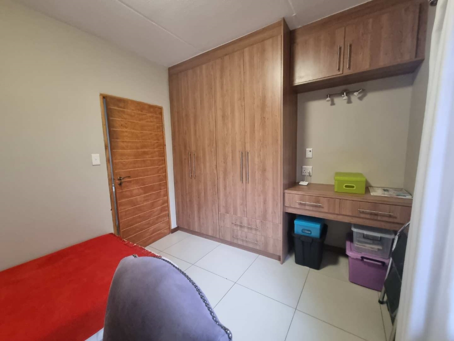 To Let 2 Bedroom Property for Rent in Sonheuwel Mpumalanga