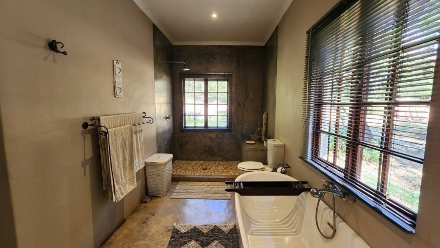 To Let 3 Bedroom Property for Rent in White River Mpumalanga