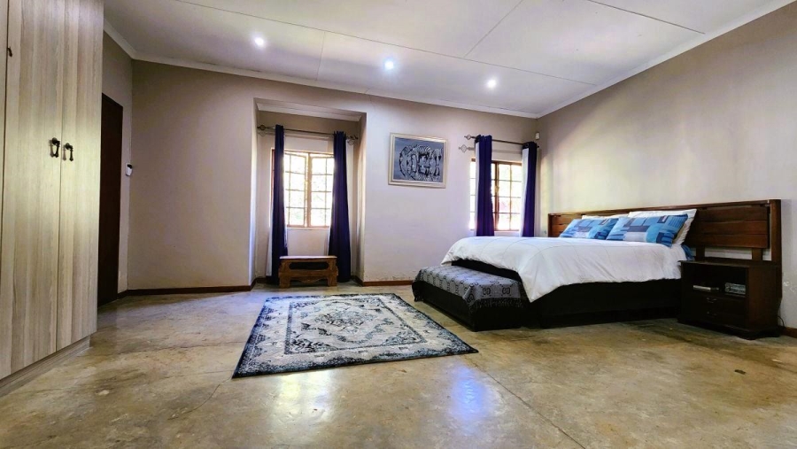 To Let 3 Bedroom Property for Rent in White River Mpumalanga
