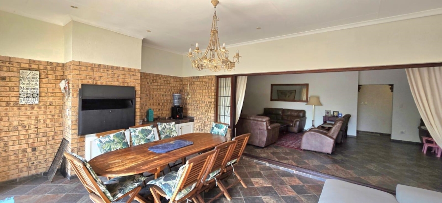 3 Bedroom Property for Sale in Sonheuwel Mpumalanga