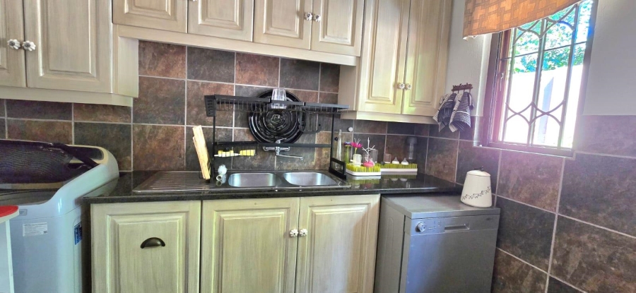 3 Bedroom Property for Sale in Sonheuwel Mpumalanga