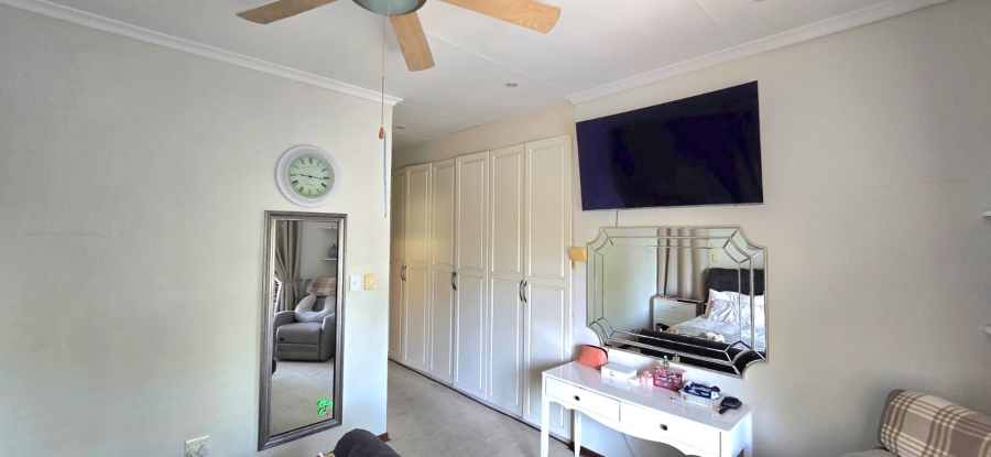 3 Bedroom Property for Sale in Sonheuwel Mpumalanga