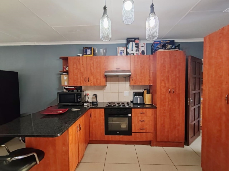 3 Bedroom Property for Sale in Stonehenge Mpumalanga