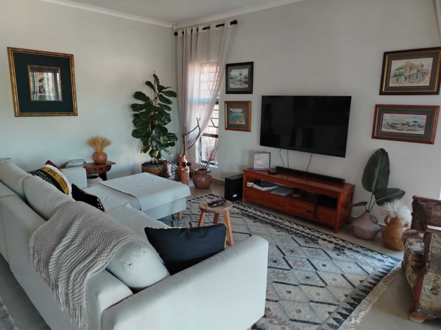 2 Bedroom Property for Sale in Bateleur Estate Mpumalanga