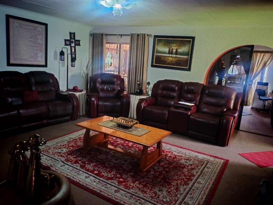 3 Bedroom Property for Sale in Secunda Mpumalanga