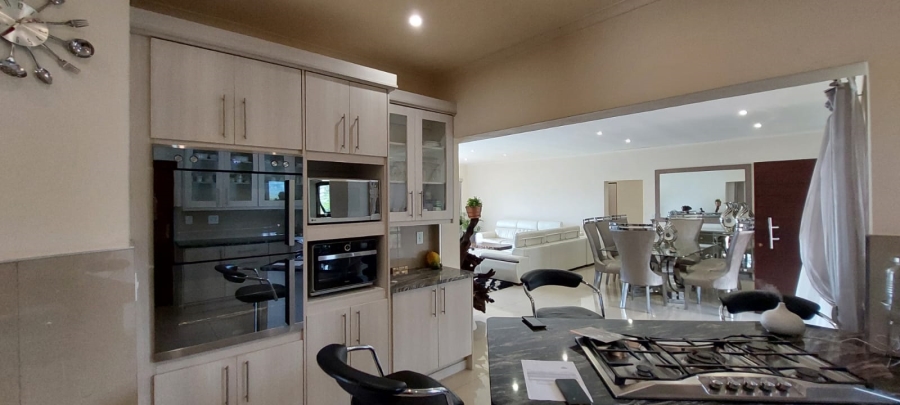 4 Bedroom Property for Sale in Ntulo Wildlife Estate Mpumalanga