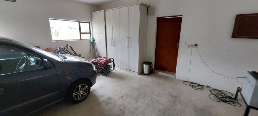 4 Bedroom Property for Sale in Ntulo Wildlife Estate Mpumalanga