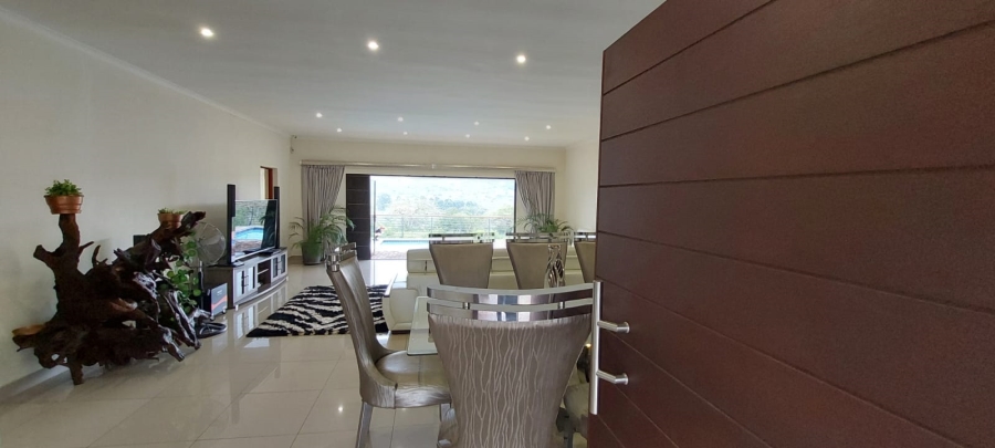 4 Bedroom Property for Sale in Ntulo Wildlife Estate Mpumalanga