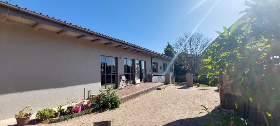 3 Bedroom Property for Sale in West Acres Mpumalanga