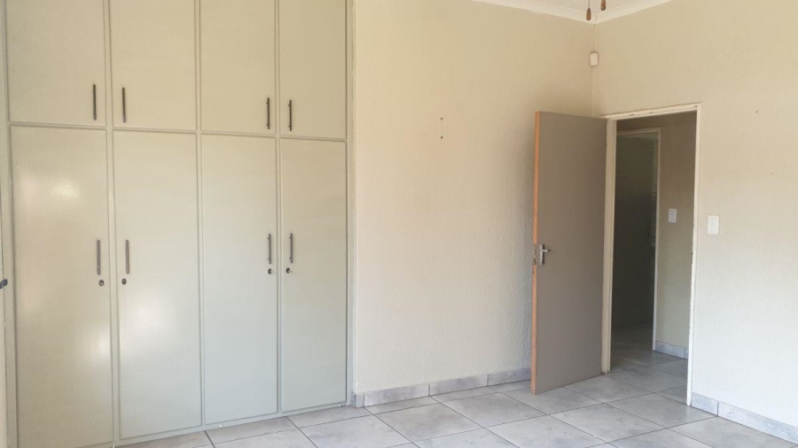 To Let 3 Bedroom Property for Rent in White River Mpumalanga