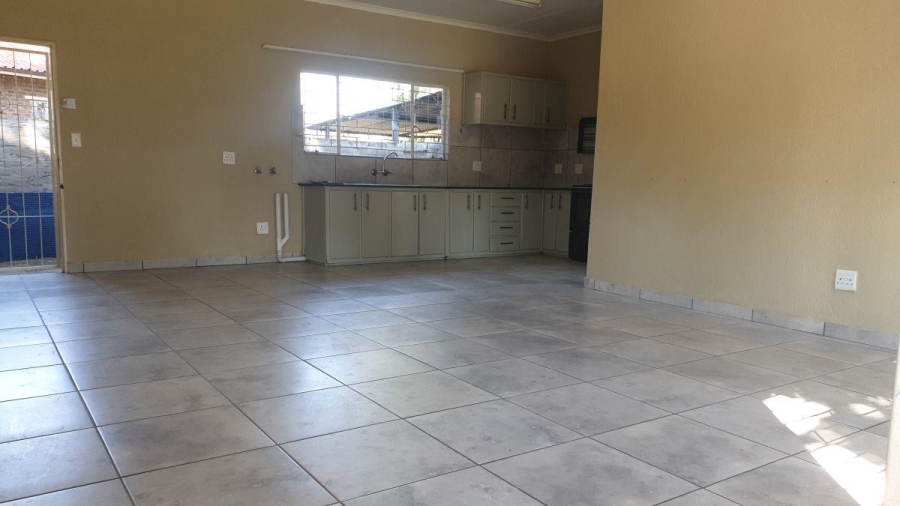 To Let 3 Bedroom Property for Rent in White River Mpumalanga
