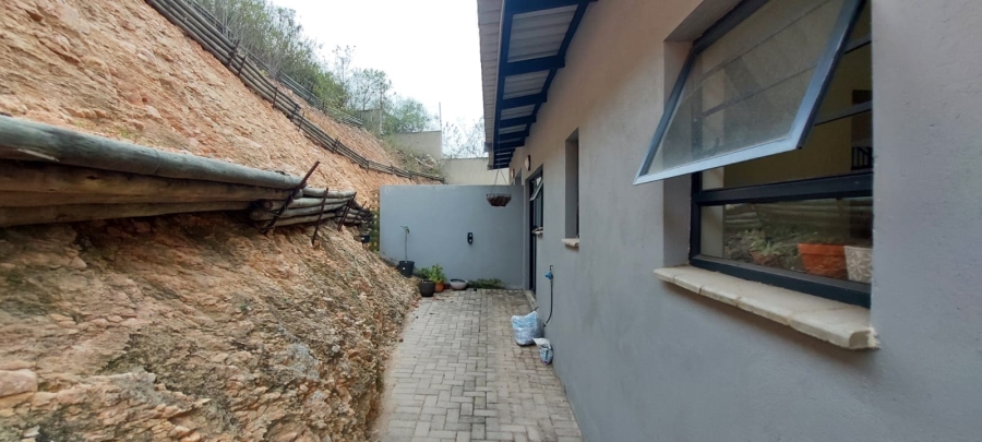 2 Bedroom Property for Sale in Nelspruit Mpumalanga