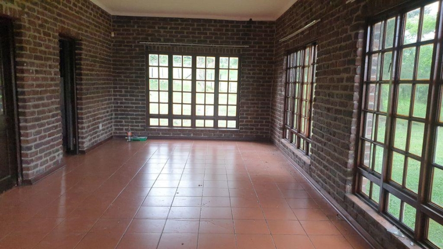 12 Bedroom Property for Sale in White River AH Mpumalanga