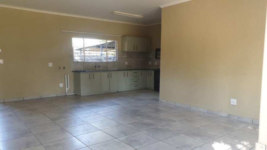 12 Bedroom Property for Sale in White River AH Mpumalanga