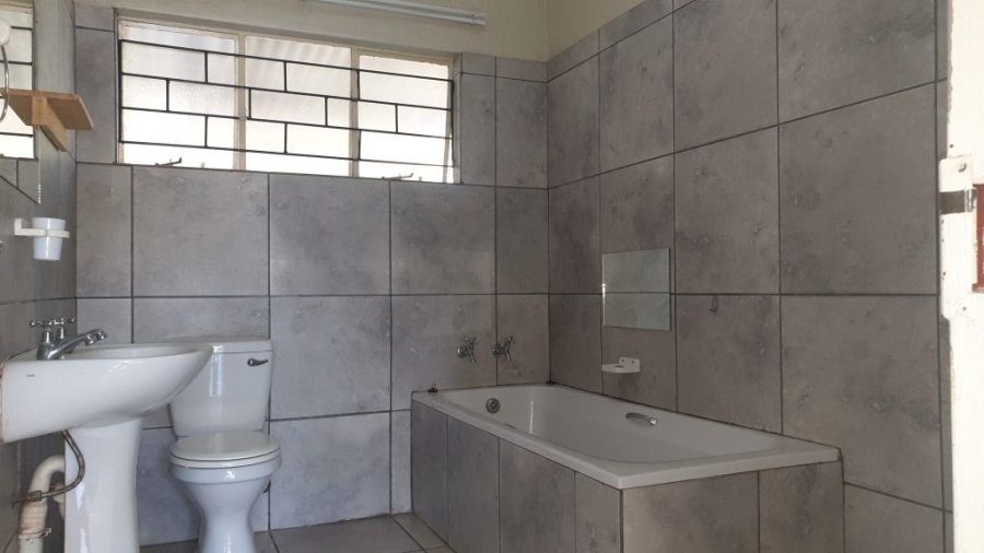 12 Bedroom Property for Sale in White River AH Mpumalanga