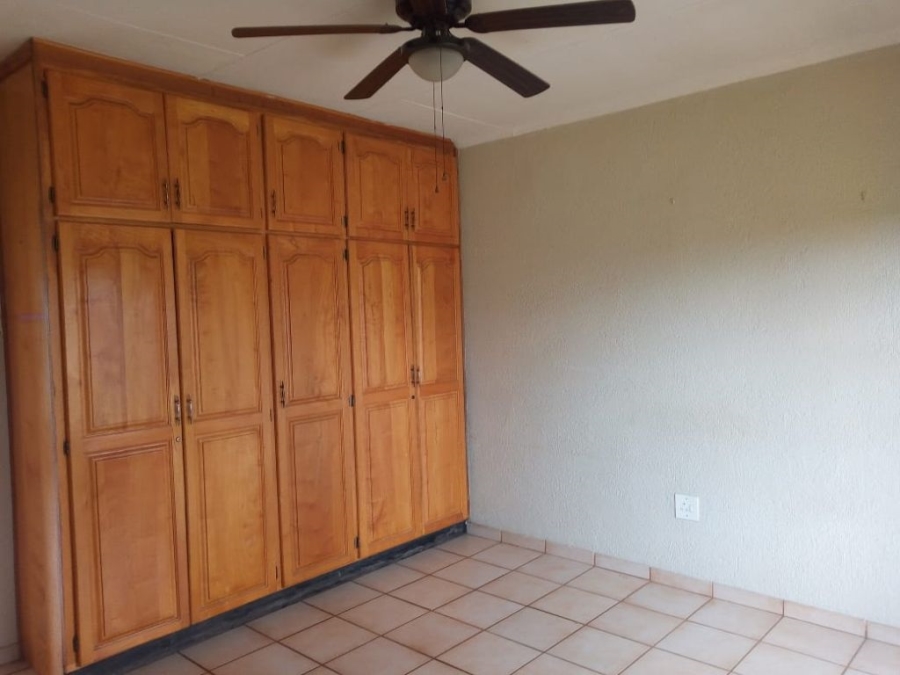 12 Bedroom Property for Sale in White River AH Mpumalanga