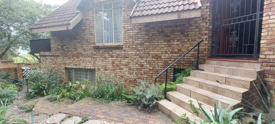 4 Bedroom Property for Sale in Sonheuwel Ext 9 Mpumalanga