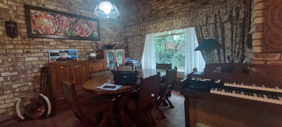 4 Bedroom Property for Sale in Sonheuwel Ext 9 Mpumalanga