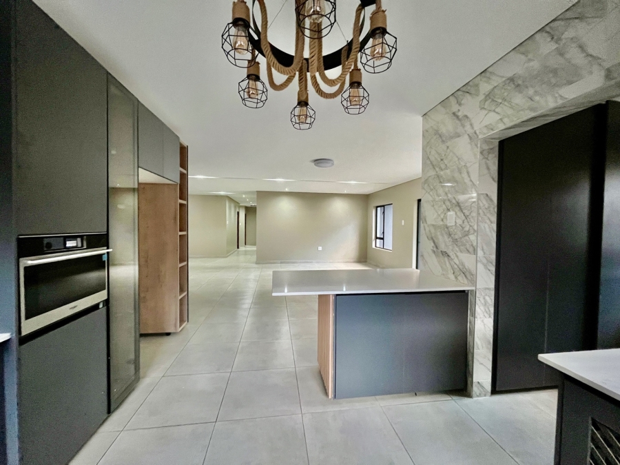 4 Bedroom Property for Sale in Aerorand Mpumalanga