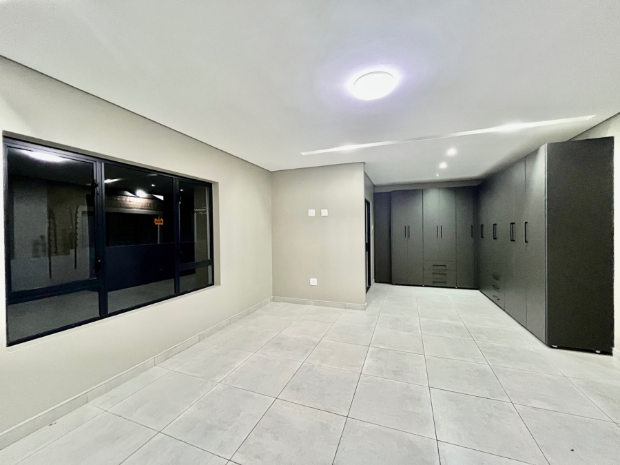 4 Bedroom Property for Sale in Aerorand Mpumalanga