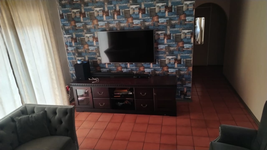 4 Bedroom Property for Sale in Hoeveld Park Mpumalanga
