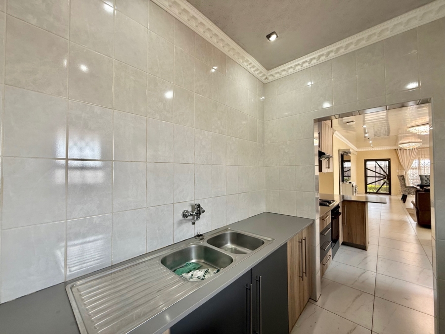 To Let 4 Bedroom Property for Rent in Aerorand Mpumalanga
