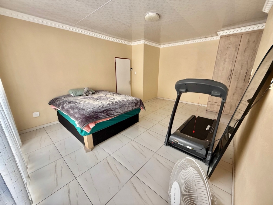 To Let 4 Bedroom Property for Rent in Aerorand Mpumalanga