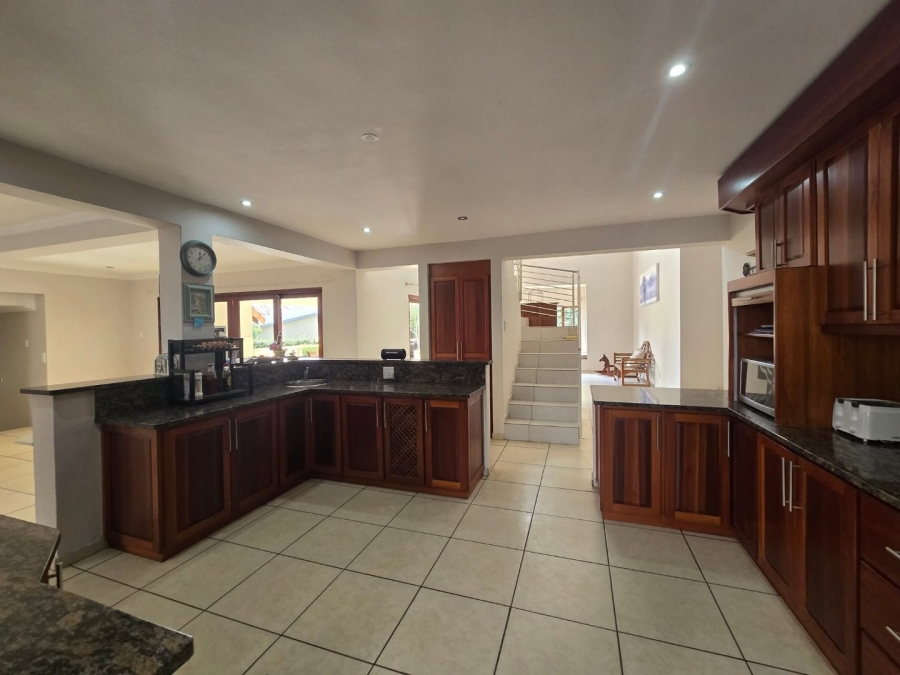 To Let 4 Bedroom Property for Rent in The Rest Nature Estate Mpumalanga