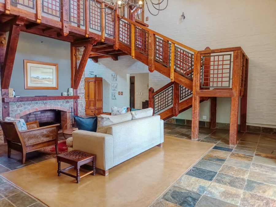 9 Bedroom Property for Sale in White River AH Mpumalanga
