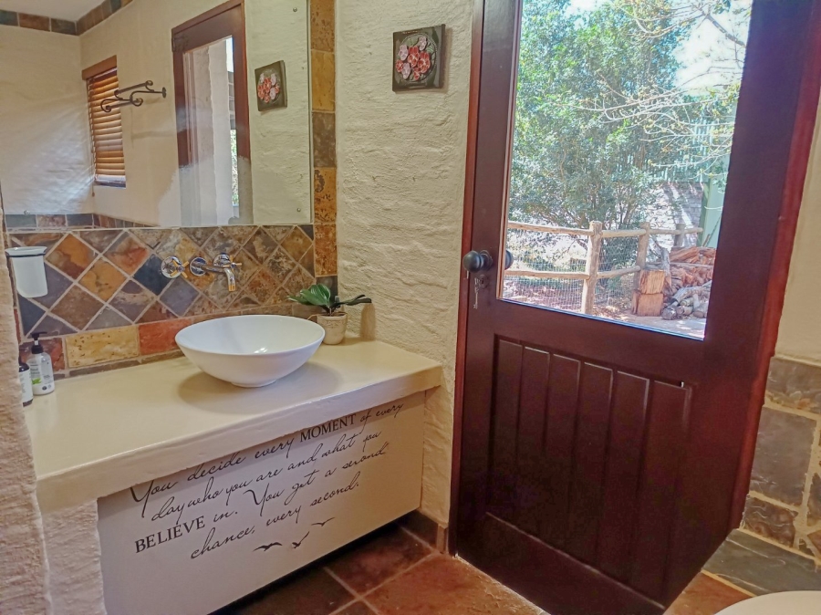 9 Bedroom Property for Sale in White River AH Mpumalanga