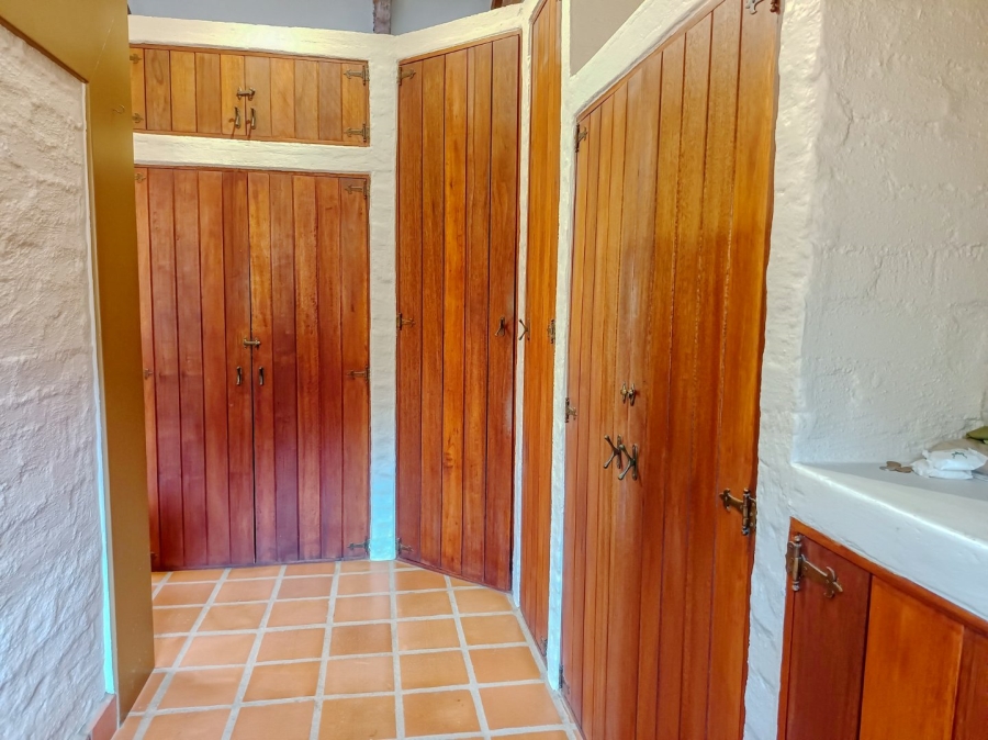 9 Bedroom Property for Sale in White River AH Mpumalanga