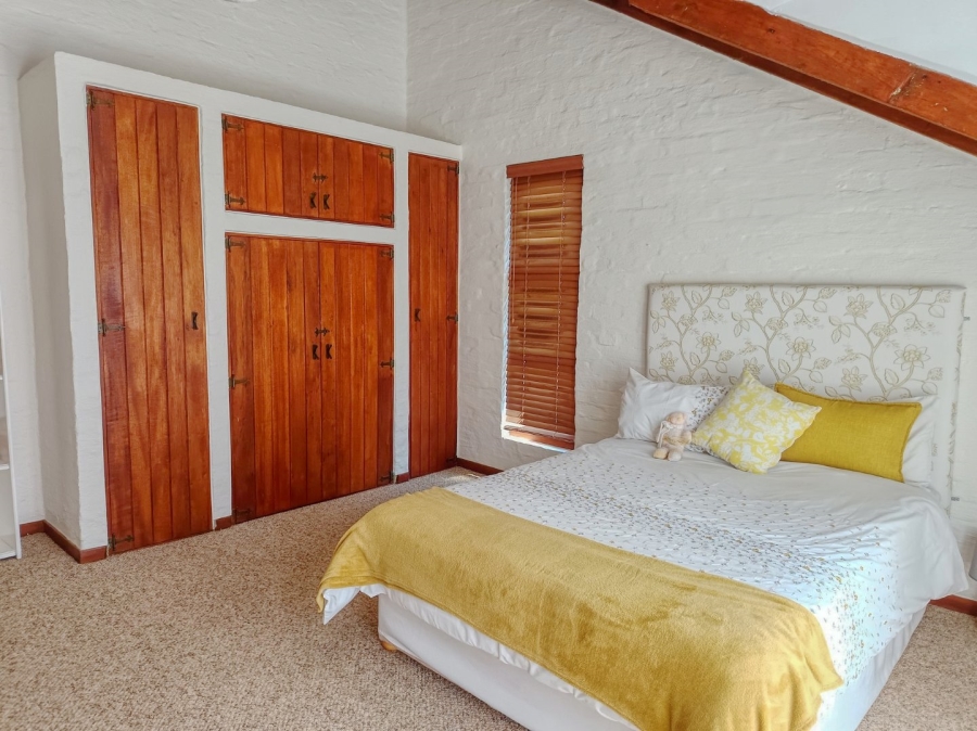 9 Bedroom Property for Sale in White River AH Mpumalanga