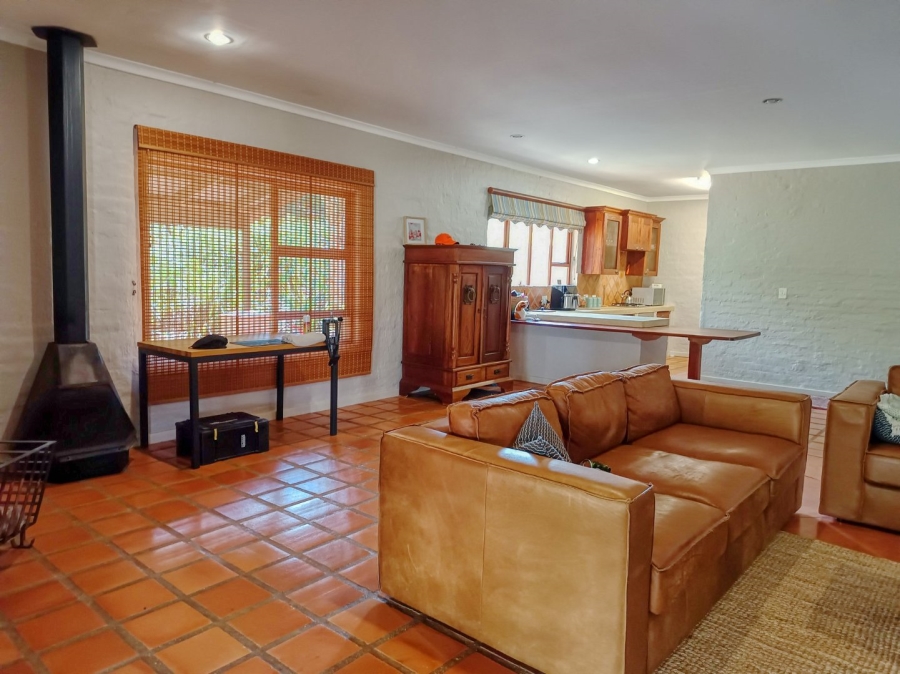 9 Bedroom Property for Sale in White River AH Mpumalanga