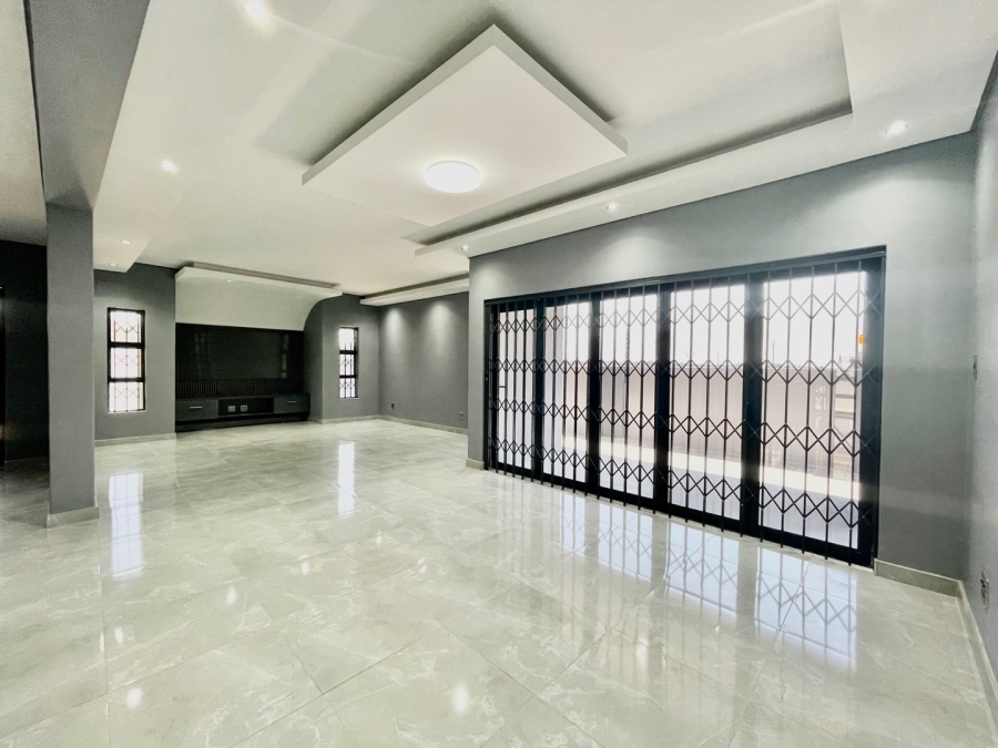 To Let 4 Bedroom Property for Rent in Aerorand Mpumalanga