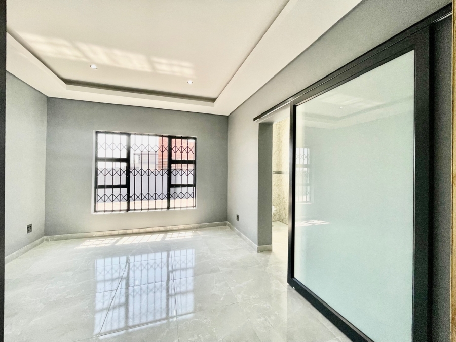 To Let 4 Bedroom Property for Rent in Aerorand Mpumalanga