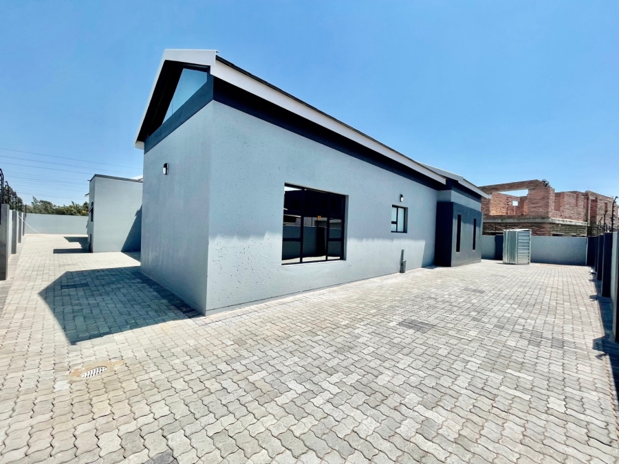 To Let 4 Bedroom Property for Rent in Aerorand Mpumalanga