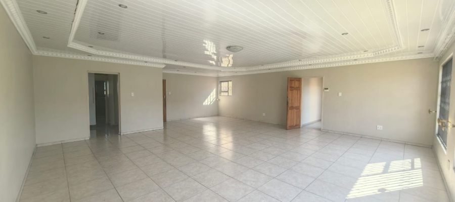 4 Bedroom Property for Sale in Die Heuwel Ext 4 Mpumalanga