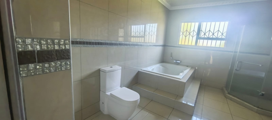 4 Bedroom Property for Sale in Die Heuwel Ext 4 Mpumalanga