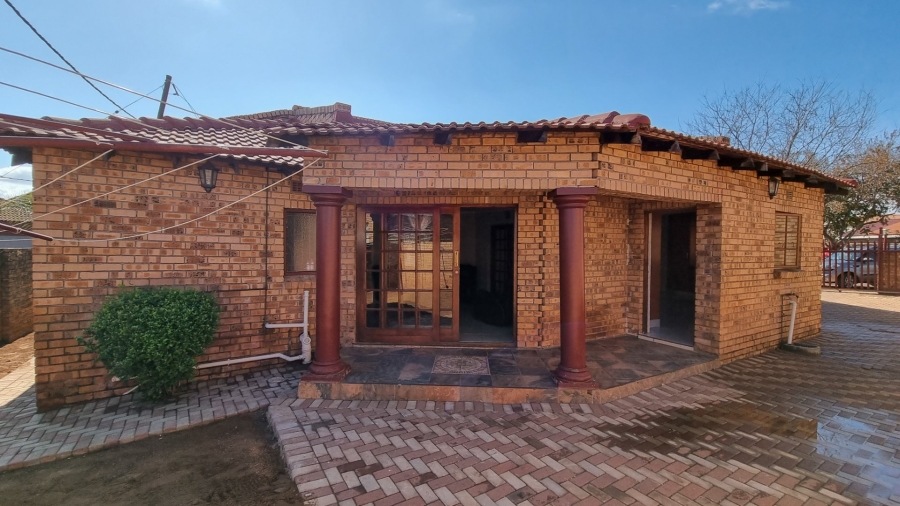 Commercial Property for Sale in Mineralia Mpumalanga