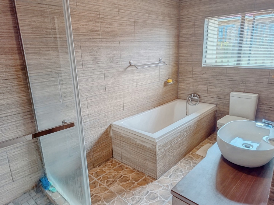3 Bedroom Property for Sale in White River Ext 49 Mpumalanga