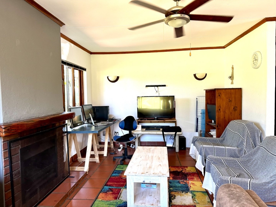 To Let 3 Bedroom Property for Rent in Greenway Woods Mpumalanga