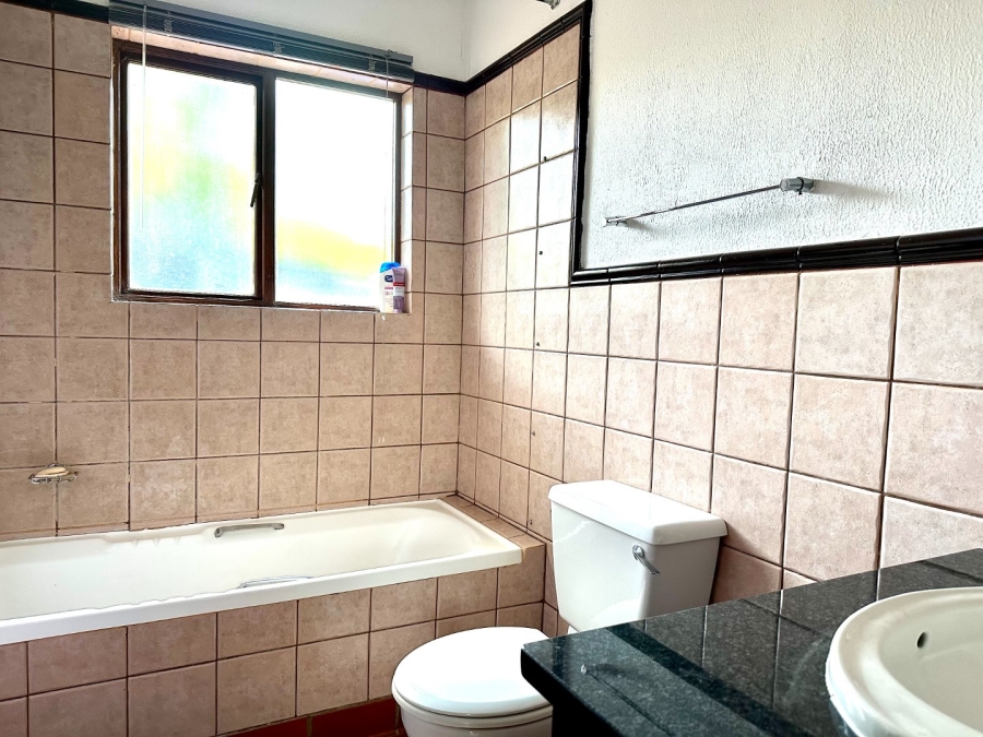 To Let 3 Bedroom Property for Rent in Greenway Woods Mpumalanga